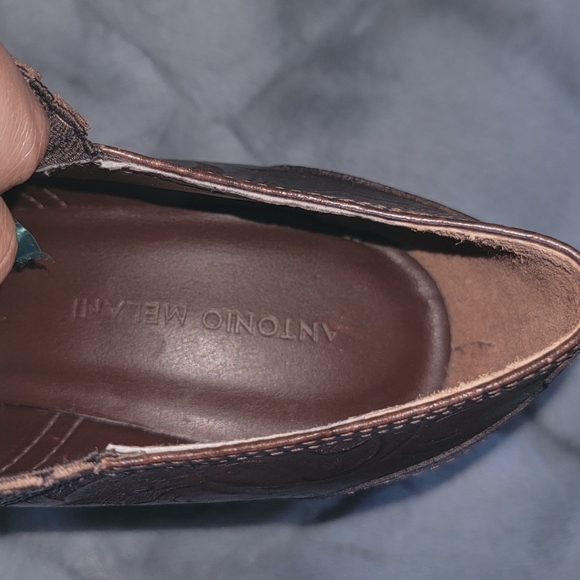 NWOT ANTONIO MELANI EMBOSSED ANKLE BOOTS - Picture 8 of 9